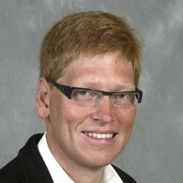 Hamingja. Mánudaginn 9. maí nk kl. 17