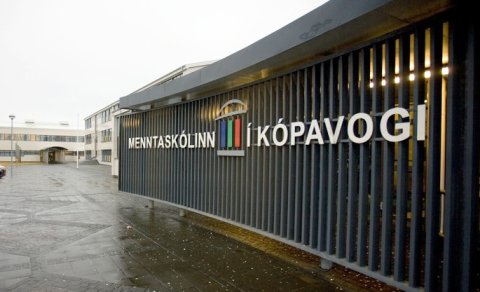 HVERNIG Á AÐ MATREIÐA OFNÆMISFÆÐI Á ÖRUGGAN HÁTT? Námskeið í Menntaskólanum í Kópavogi